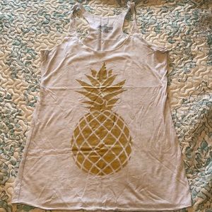 Pineapple tank
